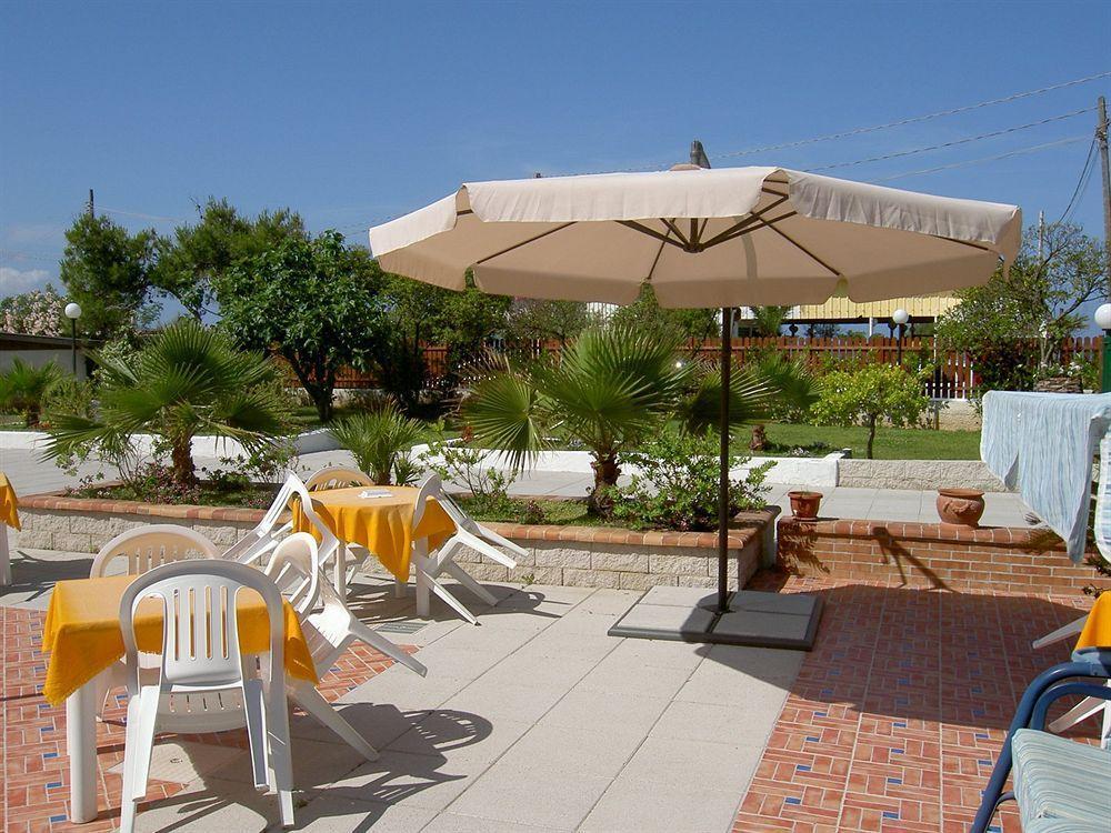Baia Del Sole Hotel Paestum Exterior photo