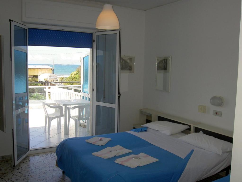 Baia Del Sole Hotel Paestum Room photo